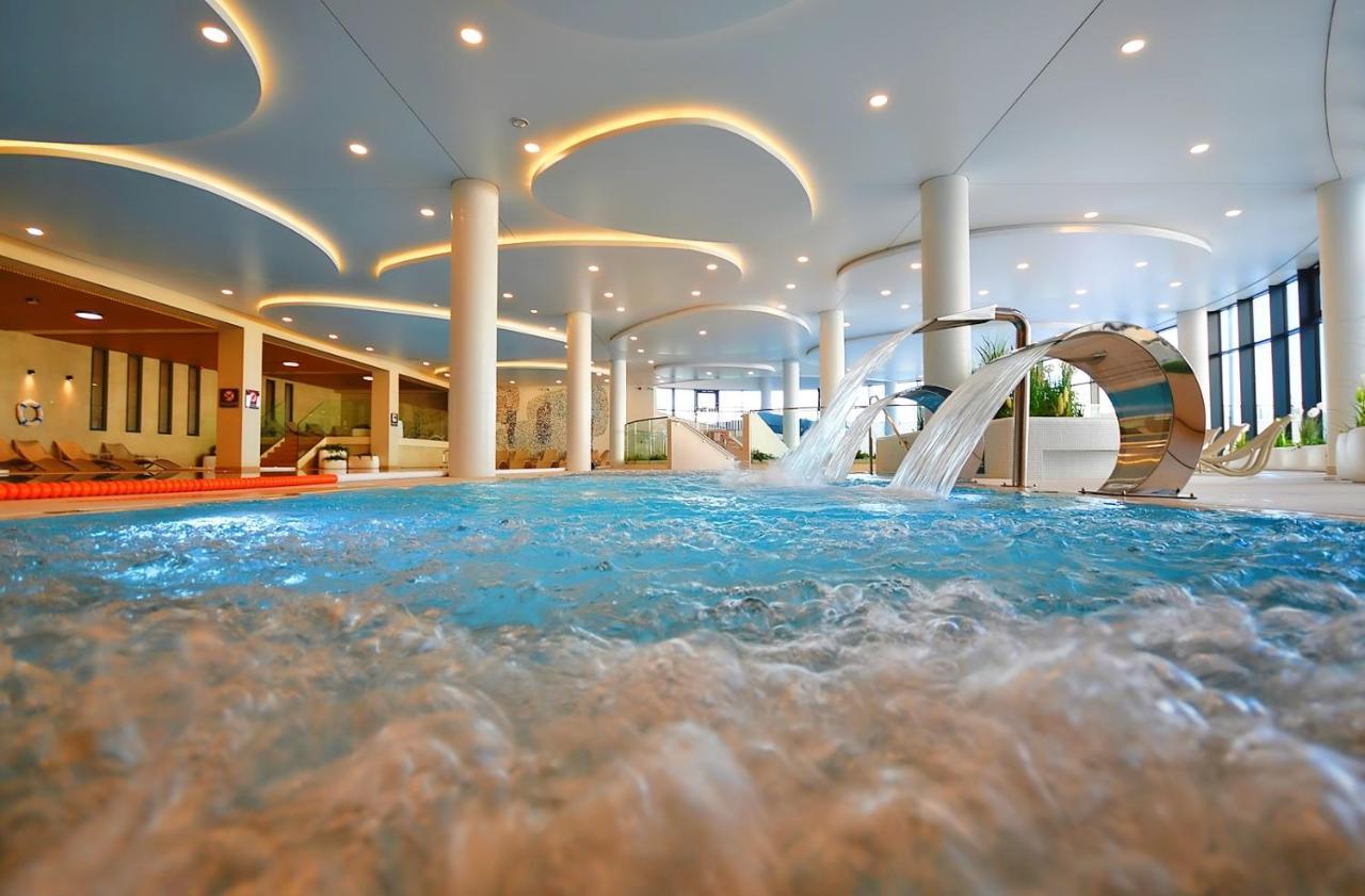 Apartments Aqua & Spa Kolobrzeg Luaran gambar