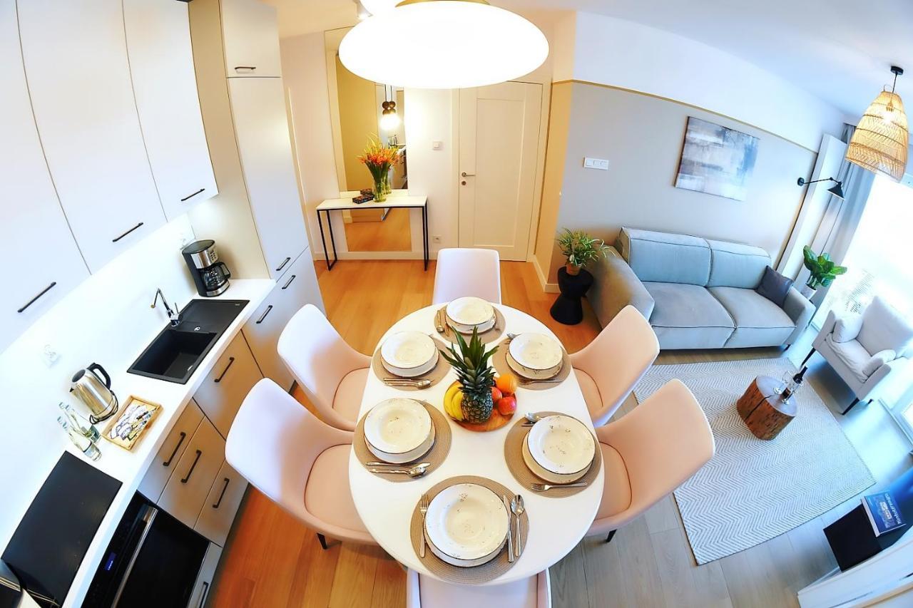 Apartments Aqua & Spa Kolobrzeg Luaran gambar