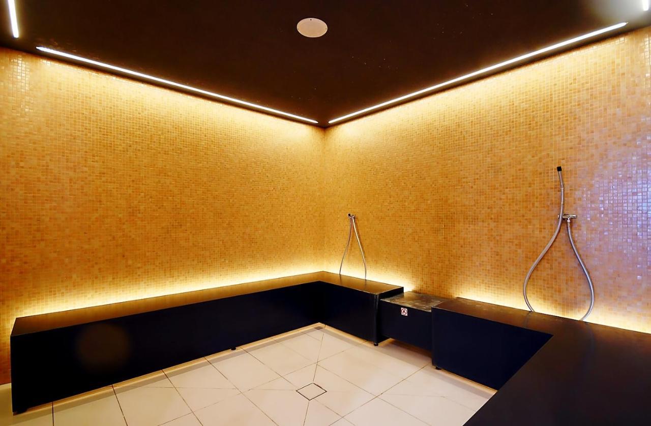 Apartments Aqua & Spa Kolobrzeg Luaran gambar